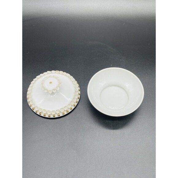 Irice Vintage Vanity Set White w Gold Accent And Applied Floral - Picture 11 of 12